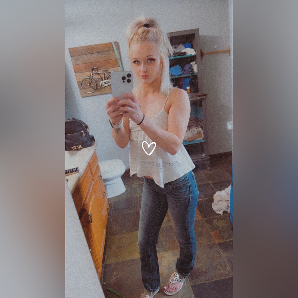 Meet your Posher, Ashli